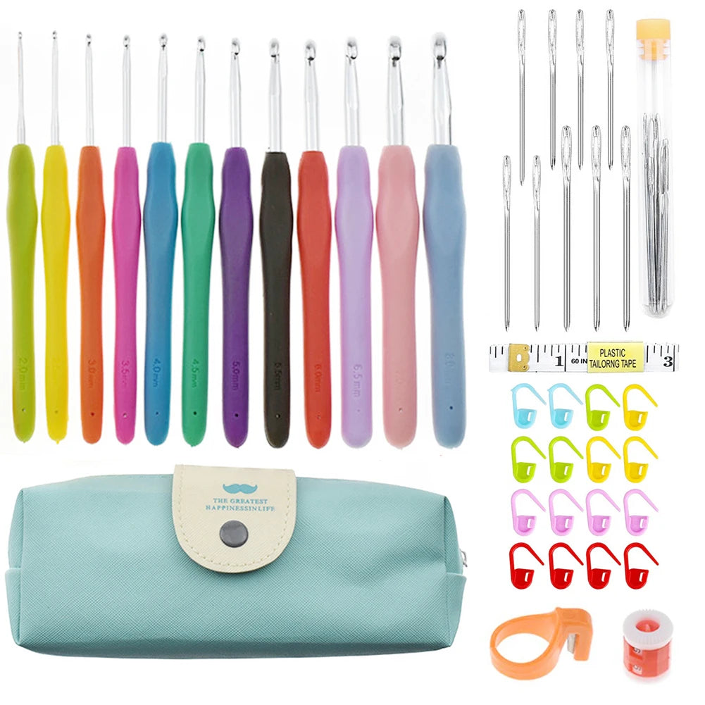 Crochet Hooks Set with case and tools